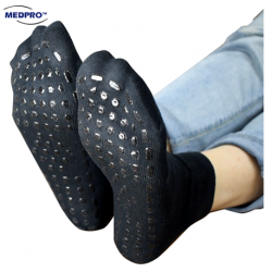 Medpro Adults Anti Slip Socks Unisex High Quality Cotton, Black