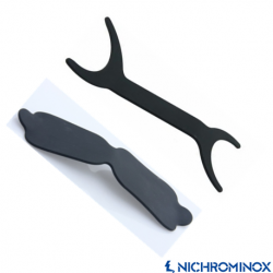 Nichrominox Double-ended Silicone Contrastor For Dental Photography image